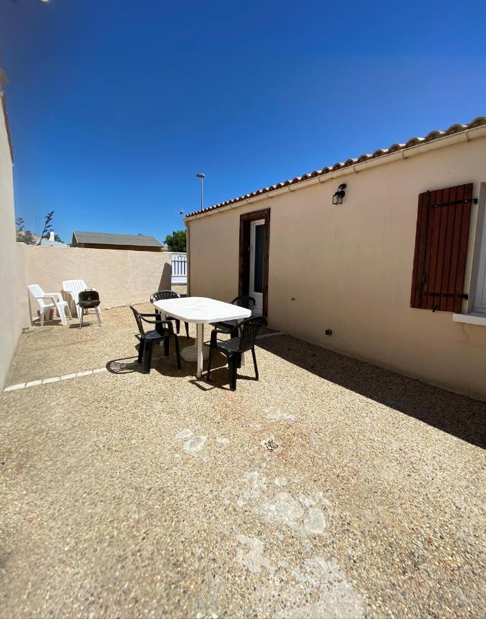 Maison *** Avec Cour 3Km Plage Et La Rochelle Saint-Vivien  Ngoại thất bức ảnh